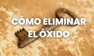 Llave antigua oxidada con texto "Cómo eliminar el óxido". Aprende cómo quitar el óxido del hierro.